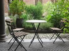 luieren-in-de-tuin2